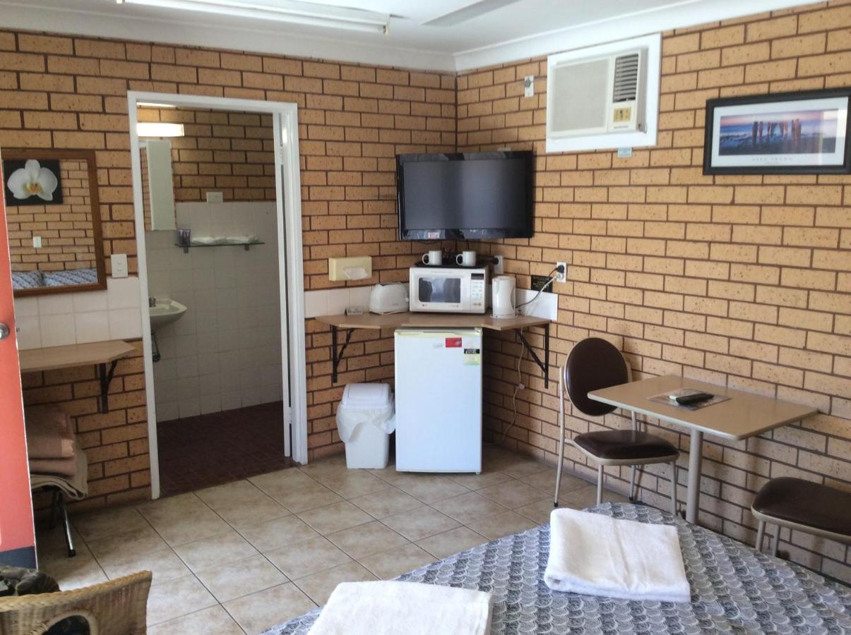 Cross Roads Motel Cobar Exterior foto